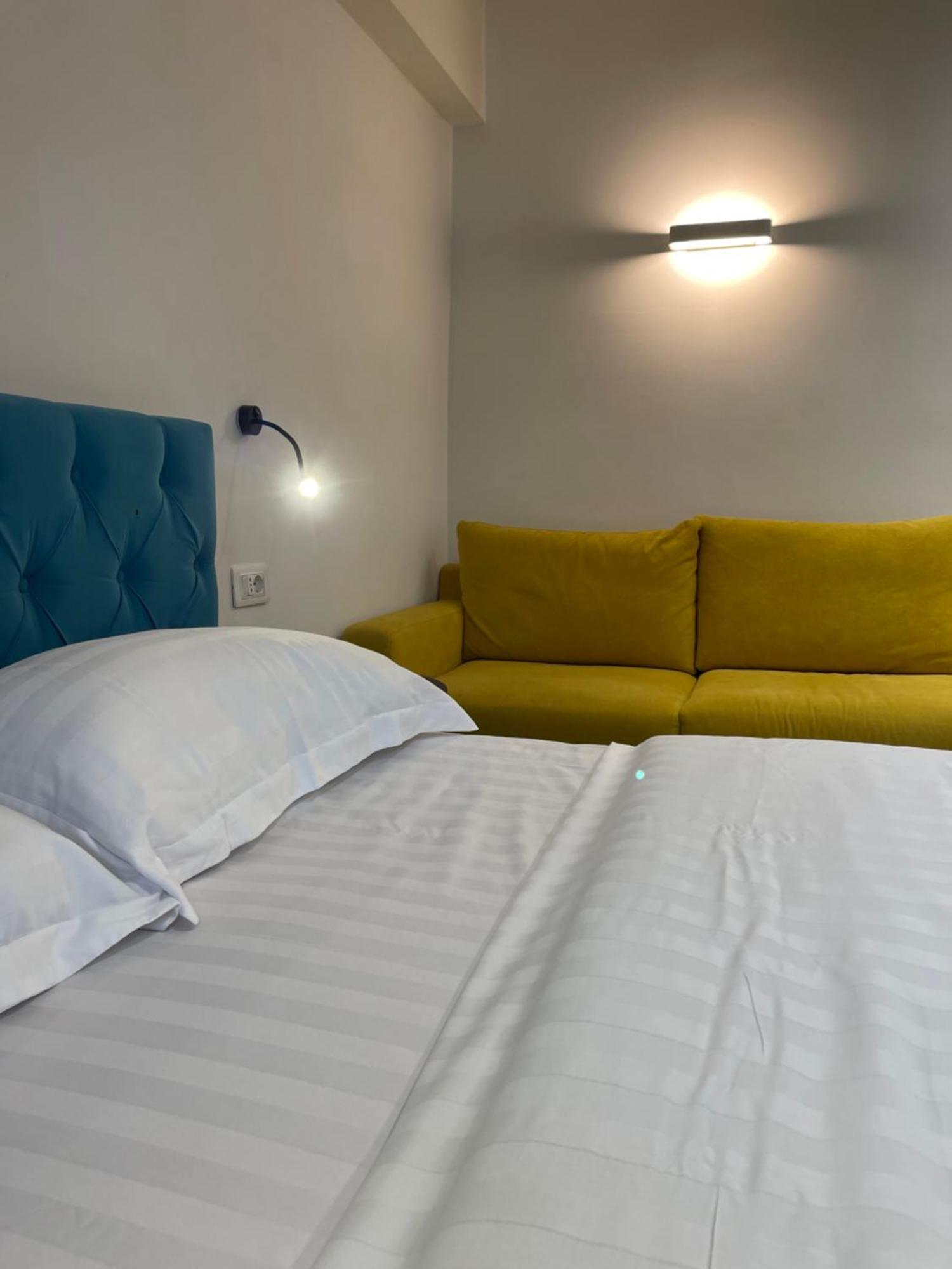 Boutique Central Studio Apartments Tirana Kültér fotó